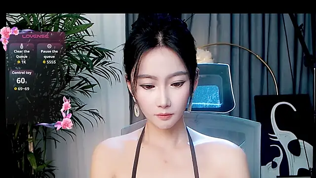 FeiFei-babe online show from October 19, 2025, 1:12 pm