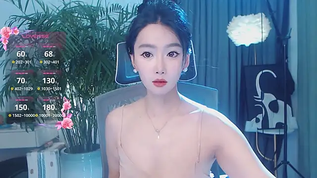 FeiFei-babe online show from June 7, 2026, 11:25 am
