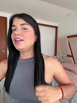 Snapshot of emma_lopes chatting on June 8, 2026, 7:36 pm emma lopes online show from June 8, 2026, 7:36 pm