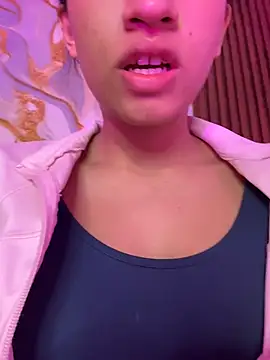 Snapshot of Dalia_asad chatting on June 3, 2026, 7:41 pm Dalia asad online show from June 3, 2026, 7:41 pm