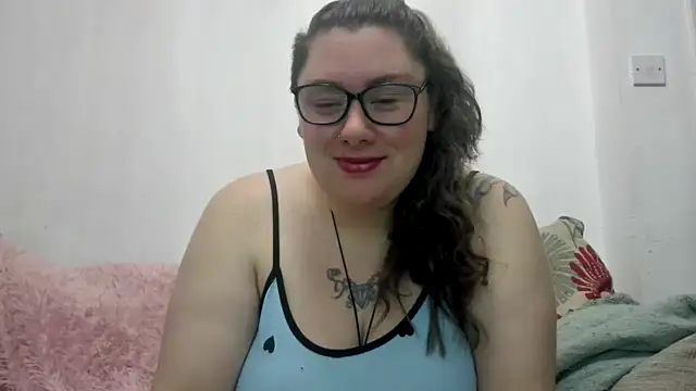 Bustycurves online show from December 20, 2025, 3:02 am