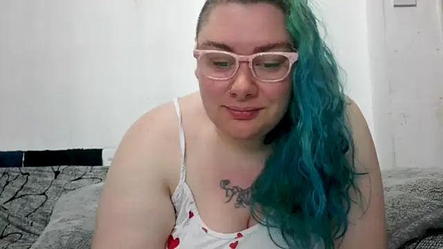 Snapshot of Bustycurves chatting on May 30, 2026, 11:46 pm Bustycurves online show from May 30, 2026, 11:46 pm