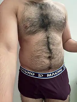 Snapshot of Samarth_0081 chatting on January 13, 2025, 10:36 am Samarth 0081 online show from January 13, 2025, 10:36 am