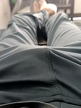 Snapshot of mjigar chatting on October 5, 2025, 9:29 am mjigar online show from October 5, 2025, 9:29 am