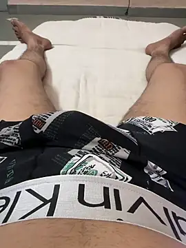 Snapshot of mjigar chatting on October 6, 2025, 6:16 pm mjigar online show from October 6, 2025, 6:16 pm