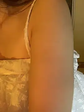 minmin2kk5 online show from June 25, 2026, 3:38 pm