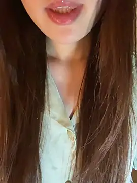 minmin2kk5 online show from July 3, 2026, 3:51 pm