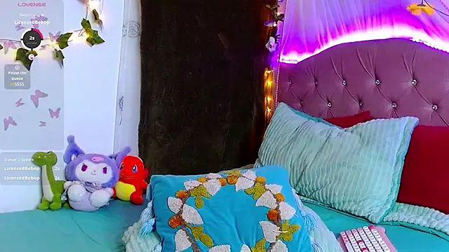 Littlerouse  online show from March 18, 2025, 8:03 am