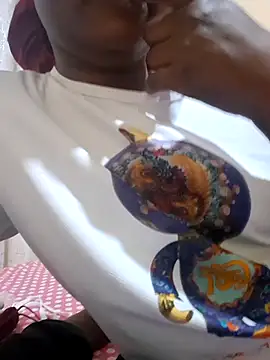 Freya 004 online show from October 2, 2025, 6:48 pm