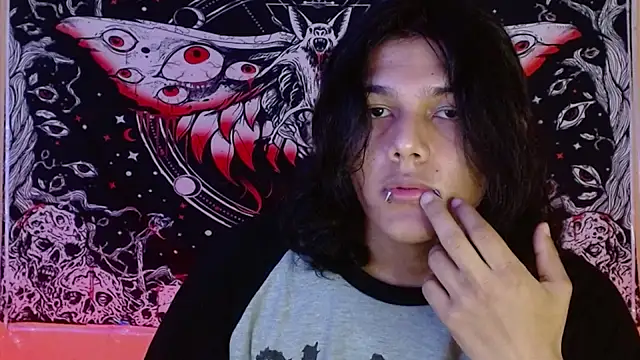 daiki sx online show from February 14, 2025, 8:26 pm