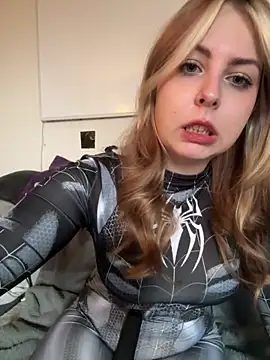 Livewithlucy online show from February 21, 2025, 12:28 pm