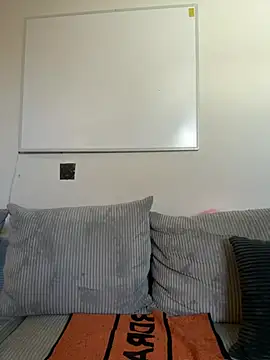 Livewithlucy online show from March 18, 2025, 12:58 pm