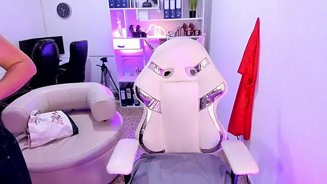 Snapshot of katya_nt chatting on September 12, 2025, 12:27 pm katya nt online show from September 12, 2025, 12:27 pm