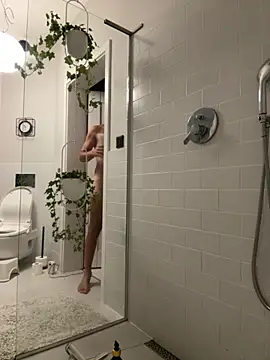 Snapshot of rafkie@xh chatting on October 17, 2025, 8:33 pm rafkiexh online show from October 17, 2025, 8:33 pm