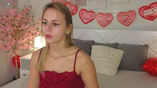 Wendy D0ll online show from February 15, 2025, 9:04 pm