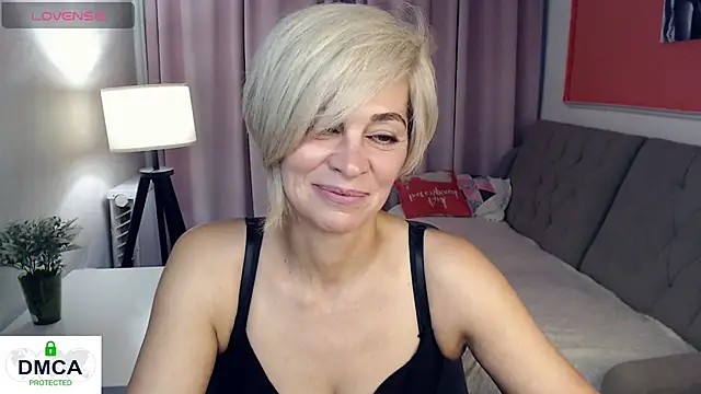 Snapshot of Blonde_lola444 chatting on July 28, 2026, 5:56 pm Blonde lola444 online show from July 28, 2026, 5:56 pm