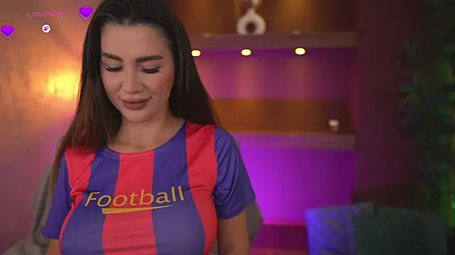 JustinneJade online show from October 16, 2025, 4:24 am