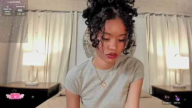 Aprillbrunette online show from January 12, 2026, 2:17 am