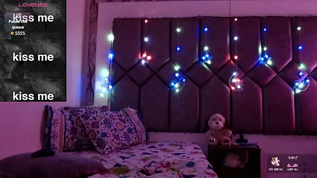 Snapshot of Tiffany_Valentine15 chatting on February 2, 2026, 12:48 pm Tiffany Valentine15 online show from February 2, 2026, 12:48 pm