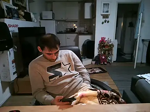 mihaimichael online show from October 30, 2025, 2:46 am