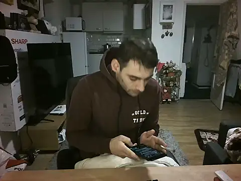 mihaimichael online show from November 19, 2025, 4:29 pm