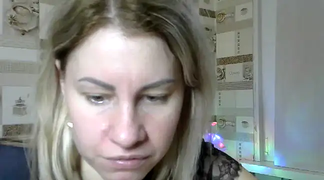 Snapshot of TherestlessKitty chatting on January 5, 2025, 9:37 am TherestlessKitty online show from January 5, 2025, 9:37 am