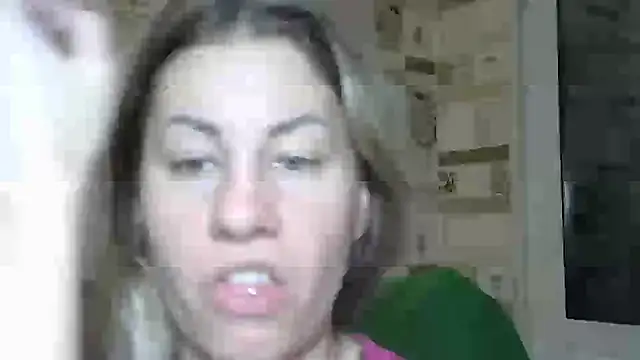 Snapshot of TherestlessKitty chatting on September 29, 2025, 8:13 pm TherestlessKitty online show from September 29, 2025, 8:13 pm