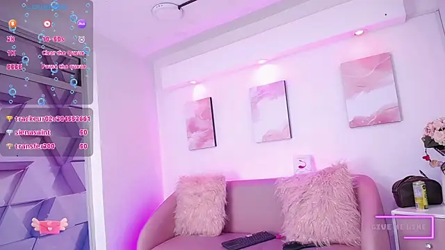 Snapshot of Tayzon_Foxxx chatting on January 12, 2025, 12:49 am Tayzon Foxxx online show from January 12, 2025, 12:49 am