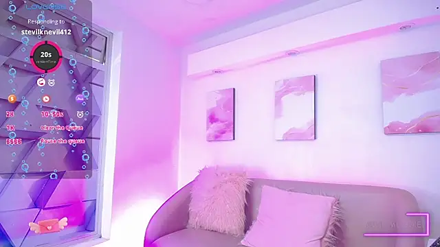 Snapshot of Tayzon_Foxxx chatting on January 15, 2025, 4:32 pm Tayzon Foxxx online show from January 15, 2025, 4:32 pm