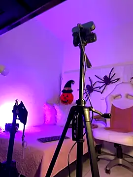 mikuru hara online show from October 2, 2025, 10:06 pm