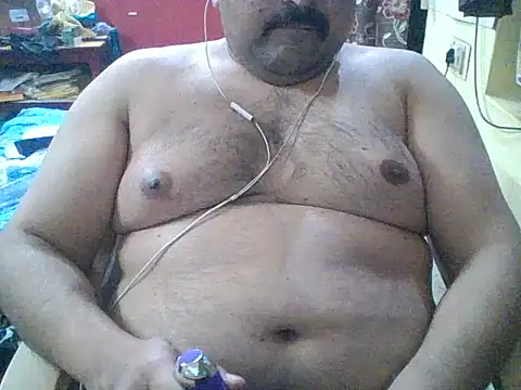 Snapshot of ARYANAVAILABLE chatting on February 3, 2026, 1:26 am ARYANAVAILABLE online show from February 3, 2026, 1:26 am