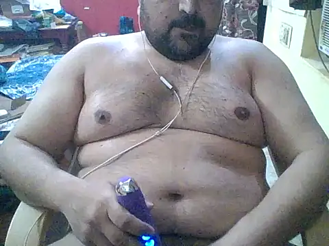 Snapshot of ARYANAVAILABLE chatting on March 16, 2026, 8:57 pm ARYANAVAILABLE online show from March 16, 2026, 8:57 pm