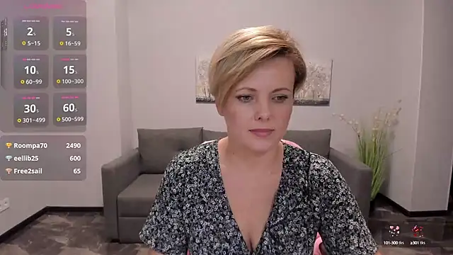 Snapshot of Julia_Wilsone chatting on February 11, 2025, 4:46 pm Julia Wilsone online show from February 11, 2025, 4:46 pm