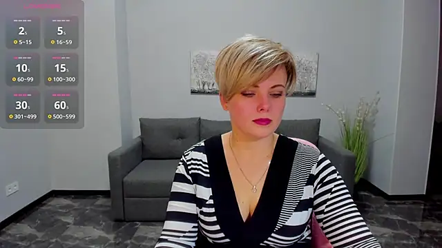 Snapshot of Julia_Wilsone chatting on March 4, 2025, 12:33 pm Julia Wilsone online show from March 4, 2025, 12:33 pm