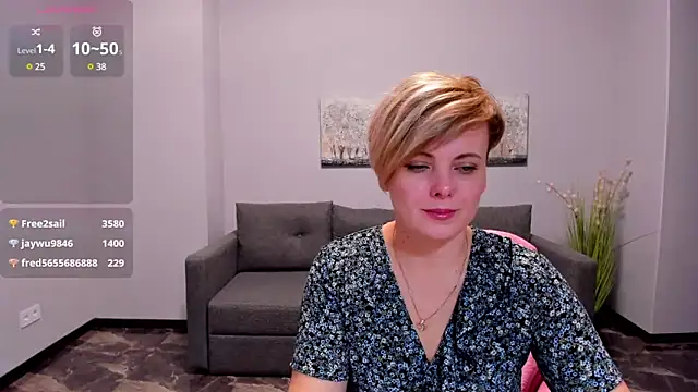 Snapshot of Julia_Wilsone chatting on March 12, 2025, 4:24 pm Julia Wilsone online show from March 12, 2025, 4:24 pm