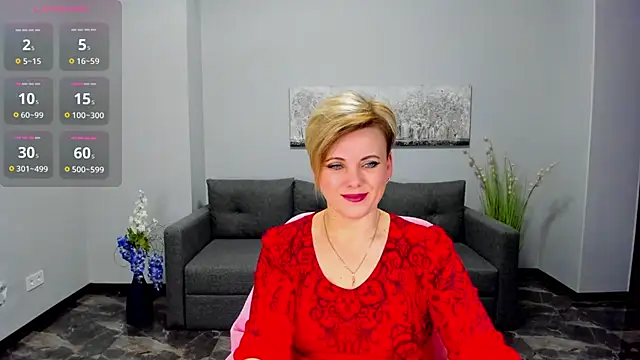 Julia Wilsone online show from February 13, 2026, 12:56 pm