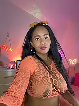 AlisonHoot69 online show from July 2, 2026, 7:31 pm