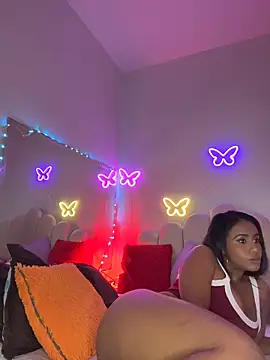 AlisonHoot69 online show from July 12, 2026, 6:54 pm