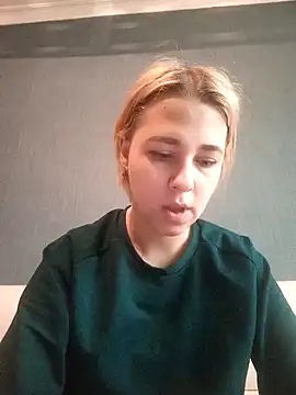 Snapshot of Gussie_Bridie chatting on December 30, 2024, 9:48 am Gussie Bridie online show from December 30, 2024, 9:48 am