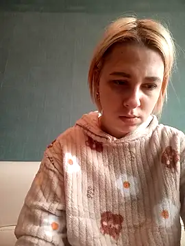 Snapshot of Gussie_Bridie chatting on February 17, 2025, 7:37 am Gussie Bridie online show from February 17, 2025, 7:37 am