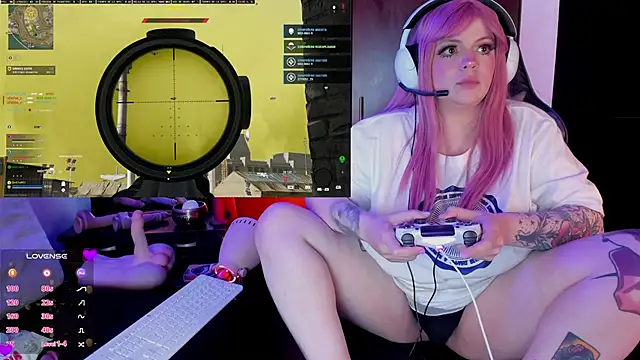 Snapshot of Irinaa_Scarlett chatting on January 11, 2025, 5:31 am Irinaa Scarlett online show from January 11, 2025, 5:31 am