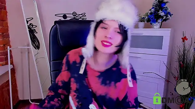 Alina Mills online show from December 30, 2024, 1:36 pm