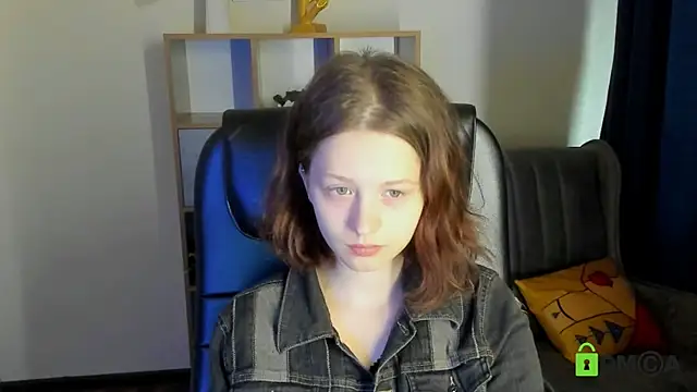 Alina Mills online show from September 16, 2025, 7:53 am