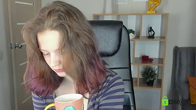 Alina Mills online show from May 16, 2026, 10:36 am