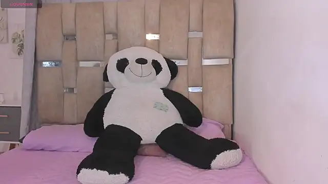 Black Rose2 online show from February 20, 2026, 11:32 am