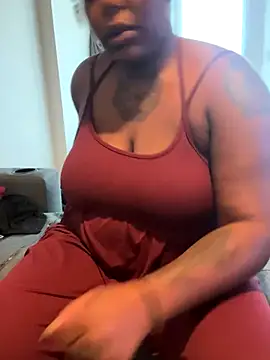 Snapshot of Goddess_Nafeesha chatting on September 24, 2025, 8:56 pm Goddess Nafeesha online show from September 24, 2025, 8:56 pm