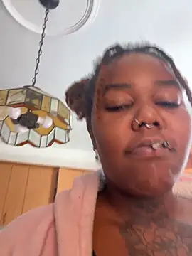 Snapshot of Goddess_Nafeesha chatting on October 11, 2025, 4:27 pm Goddess Nafeesha online show from October 11, 2025, 4:27 pm