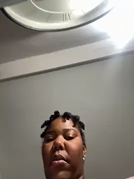 Snapshot of Goddess_Nafeesha chatting on November 10, 2025, 6:29 pm Goddess Nafeesha online show from November 10, 2025, 6:29 pm