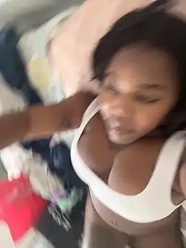 Snapshot of Goddess_Nafeesha chatting on November 22, 2025, 8:52 pm Goddess Nafeesha online show from November 22, 2025, 8:52 pm