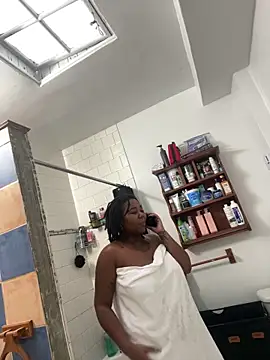 Snapshot of Goddess_Nafeesha chatting on January 7, 2026, 3:47 pm Goddess Nafeesha online show from January 7, 2026, 3:47 pm